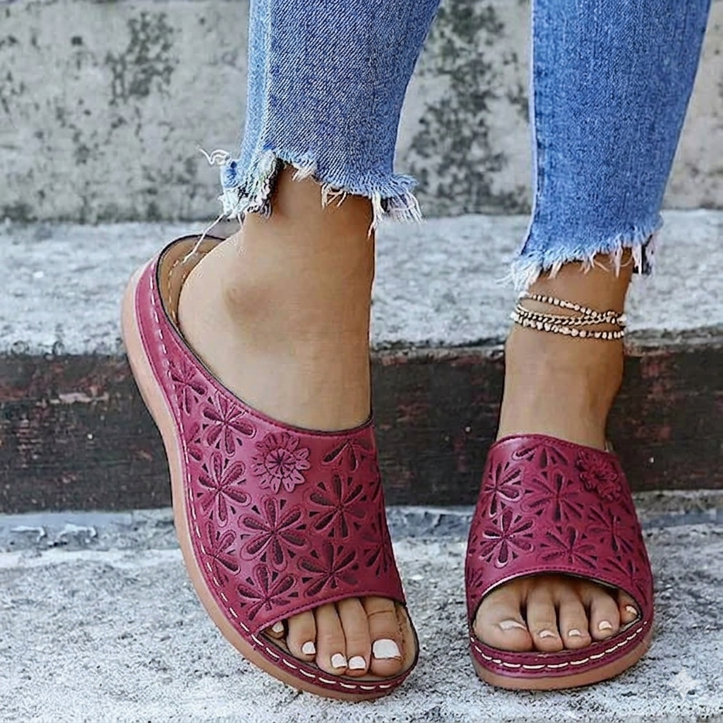 🔥Last Day 50% OFF!!!|Women's Leather Soft Footbed Sandals